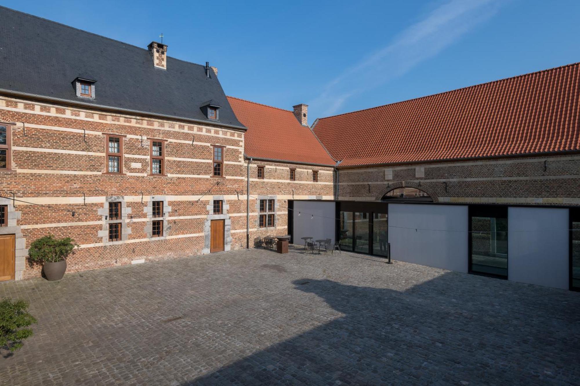 Martin'S Rentmeesterij Bilzen Exteriör bild